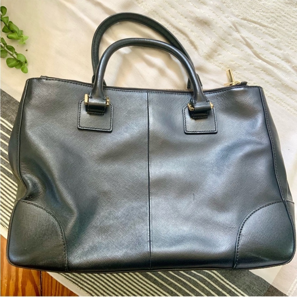 Tory Burch Robinson Double Zipper Black Leather Tote Bag Top Handle & Strap - Picture 6 of 11